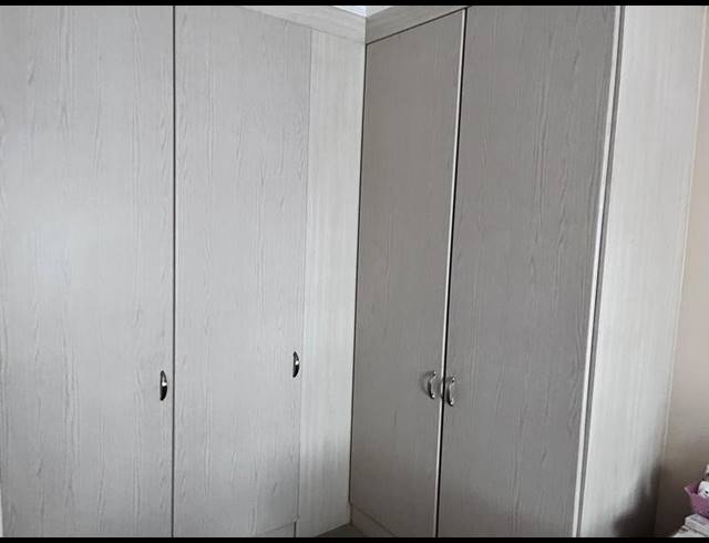 2 BEDROOM SIMPLEX FOR SALE IN NEWLANDS